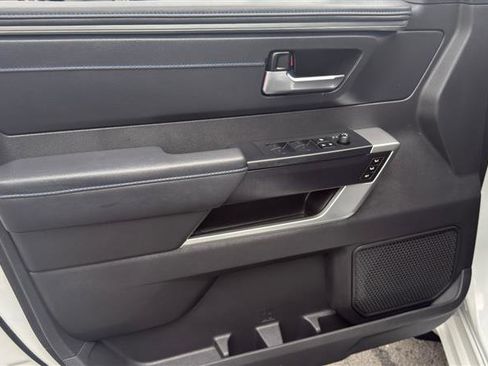 Used 2024 Toyota Sequoia Platinum AWD/4WD image 6
