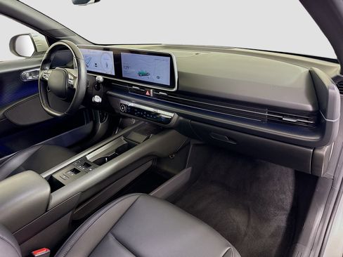 Used 2023 Hyundai Ioniq 6 SEL image 30