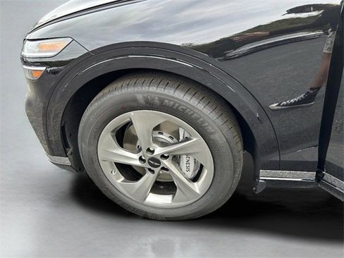 New 2026 Genesis GV70 2.5T Select image 31