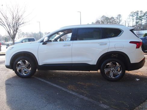 Used 2023 Hyundai Santa Fe SEL image 4