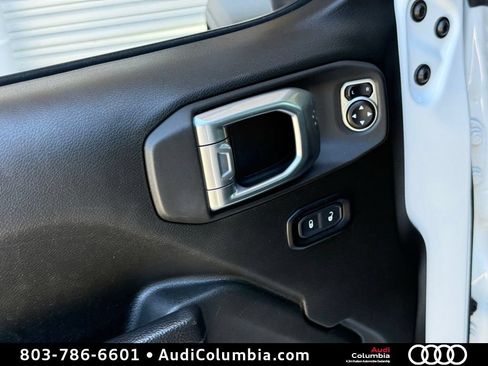 Used 2024 Jeep Wrangler Unlimited Rubicon AWD/4WD image 20