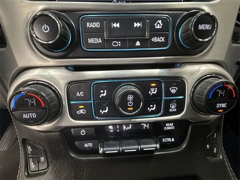 Used 2019 GMC Yukon XL SLT image 19