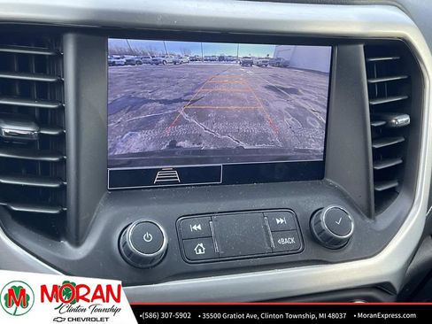 Certified 2023 GMC Acadia SLE w/ Driver Convenience Package image 20