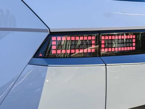 New 2026 Hyundai Ioniq 5 SEL image 9