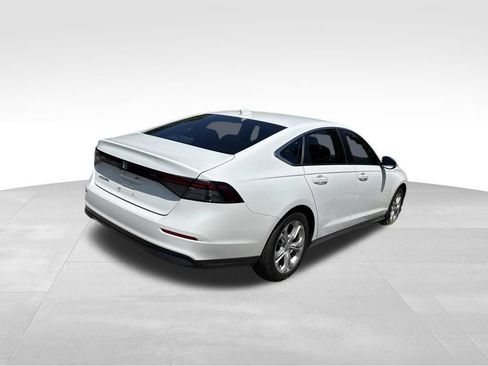 Used 2024 Honda Accord LX image 15