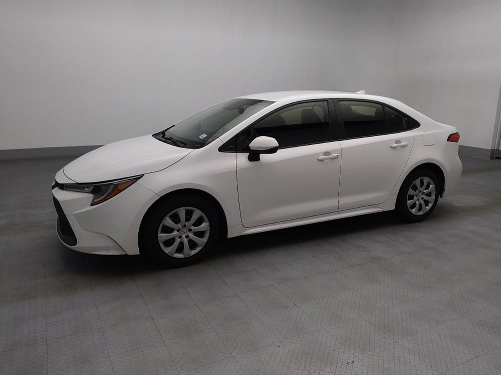 Used 2021 Toyota Corolla LE FWD image 2