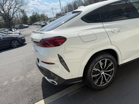 New 2026 BMW X6 xDrive40i image 6