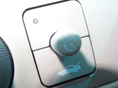 Used 2008 Buick Lucerne CX w/ Driver Confidence Package image 48