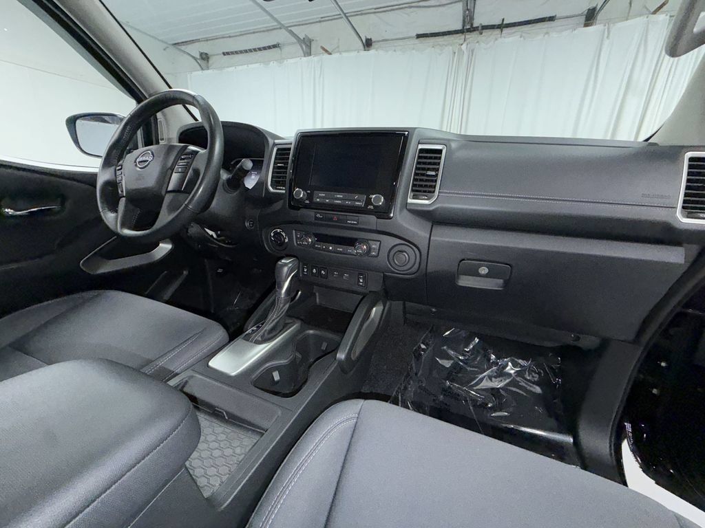 Used 2023 Nissan Frontier SV w/ SV Convenience Package AWD/4WD image 19