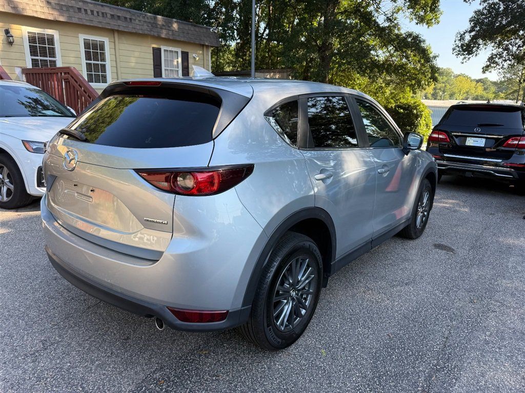 Used 2021 MAZDA CX-5 Touring FWD image 5