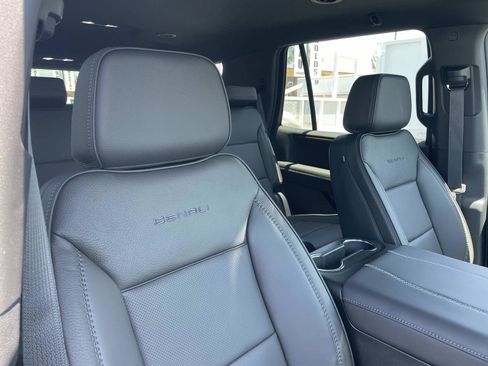 New 2026 GMC Yukon Denali AWD/4WD image 29