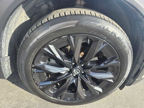 Used 2025 MAZDA CX-90 3.3 Turbo w/ Premium Sport Pkg image 9