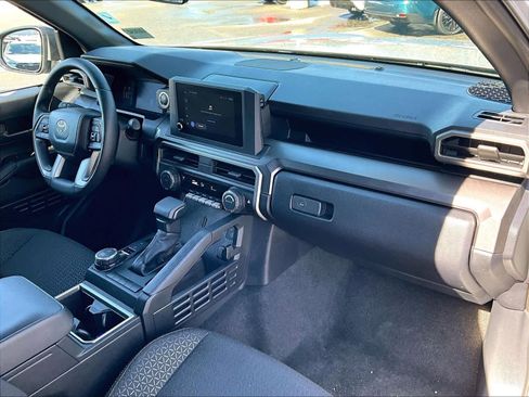 Used 2025 Toyota 4Runner SR5 image 14