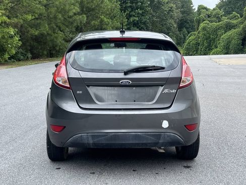 Used 2015 Ford Fiesta SE FWD image 5