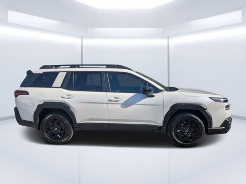 New 2026 Subaru Outback Limited image 2