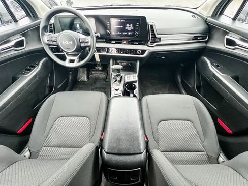 Certified 2024 Kia Sportage LX image 13