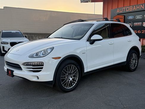 Used 2014 Porsche Cayenne Diesel image 4