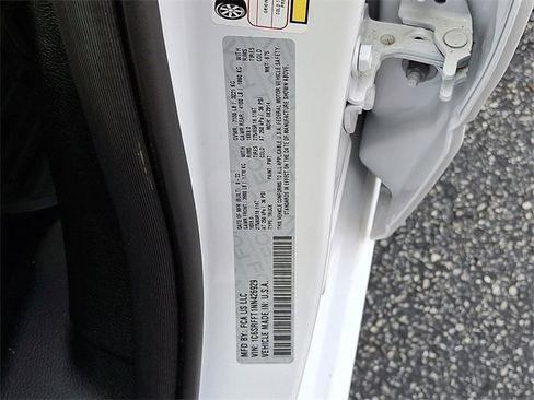 Certified 2022 RAM 1500 Big Horn image 27