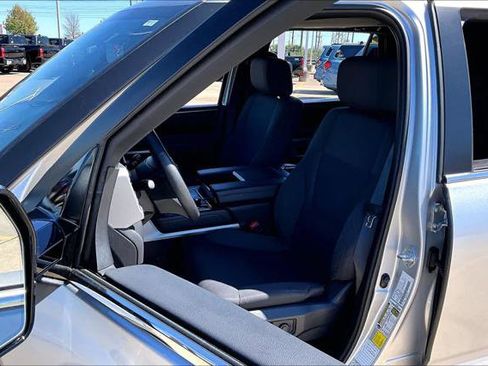 Certified 2025 Toyota Sequoia SR5 AWD/4WD image 8