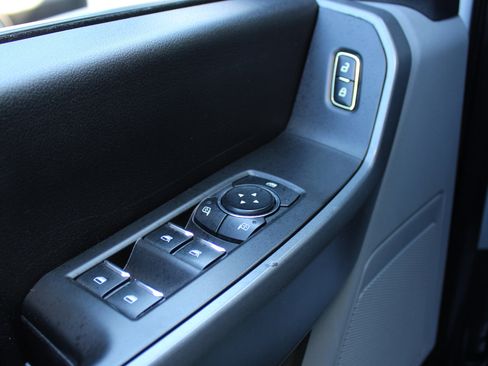 Used 2023 Ford F250 XL w/ STX Appearance Package image 31