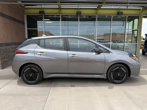 Used 2024 Nissan Leaf SV Plus FWD image 9