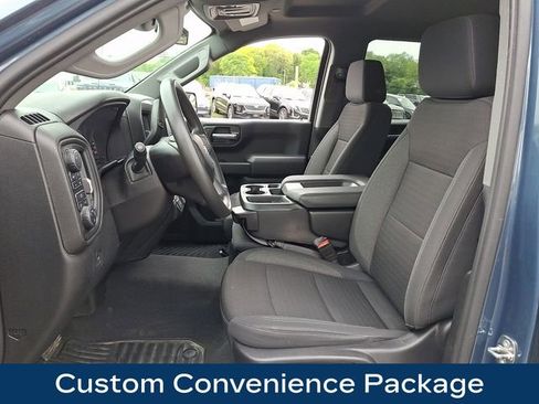 Used 2024 Chevrolet Silverado 1500 Custom AWD/4WD image 2