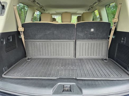 Used 2019 Nissan Armada SL w/ Premium Package RWD image 20