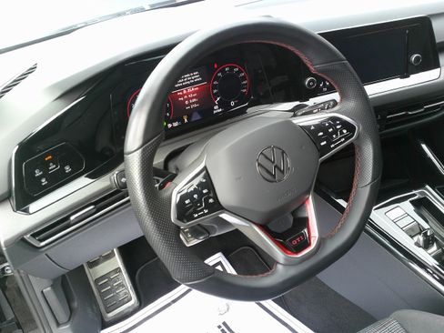Used 2024 Volkswagen GTI S image 17