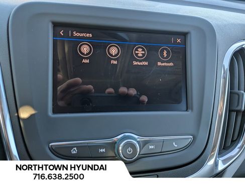 Used 2024 Chevrolet Equinox LS image 21