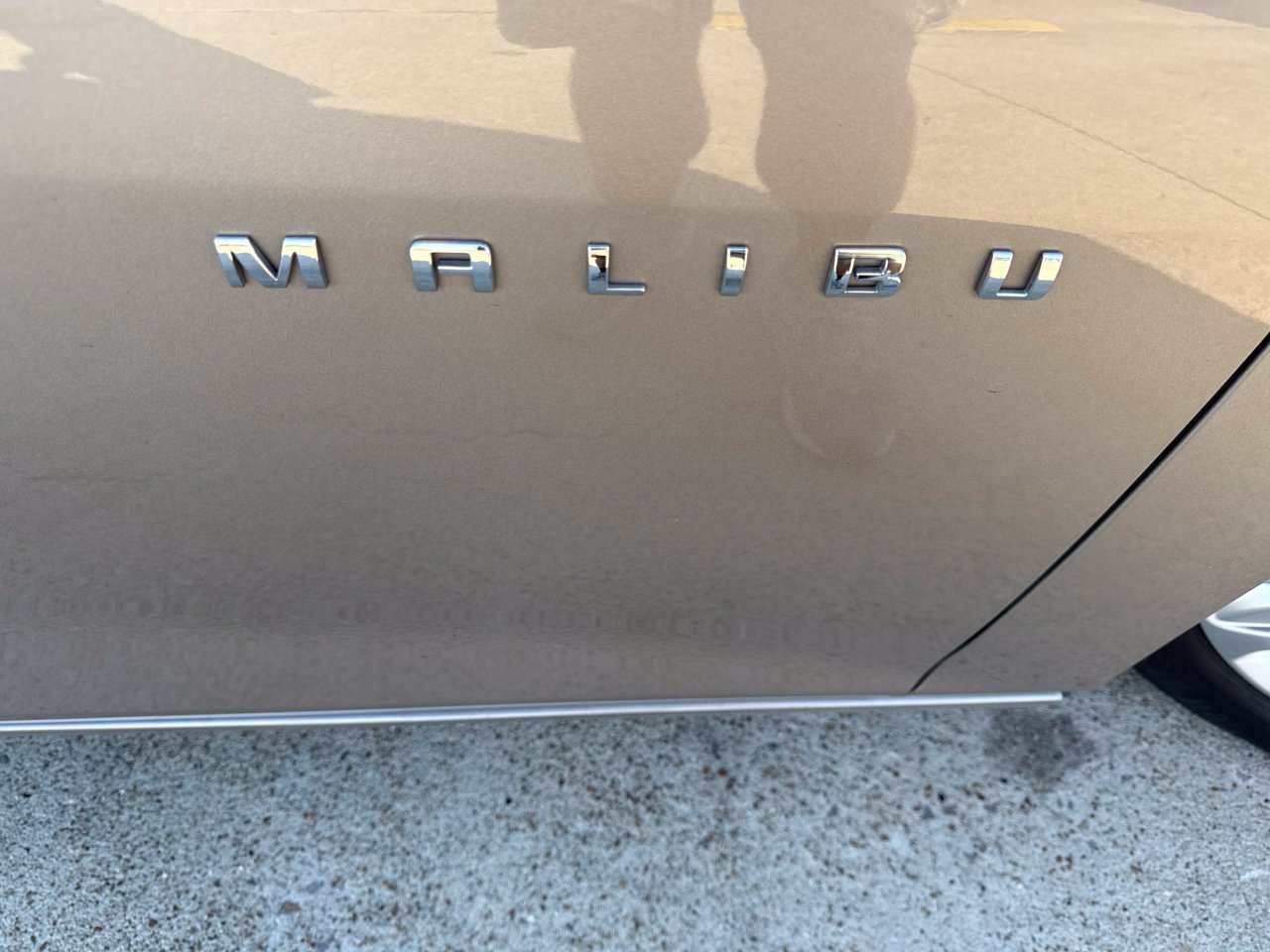 Used 2023 Chevrolet Malibu LT FWD image 17