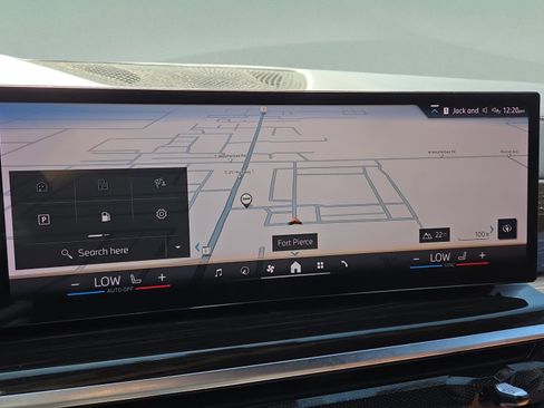 Certified 2024 BMW X5 xDrive40i w/ Premium Package image 36