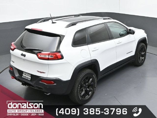 Used 2018 Jeep Cherokee Trailhawk w/ Quick Order Package 27L AWD/4WD image 21