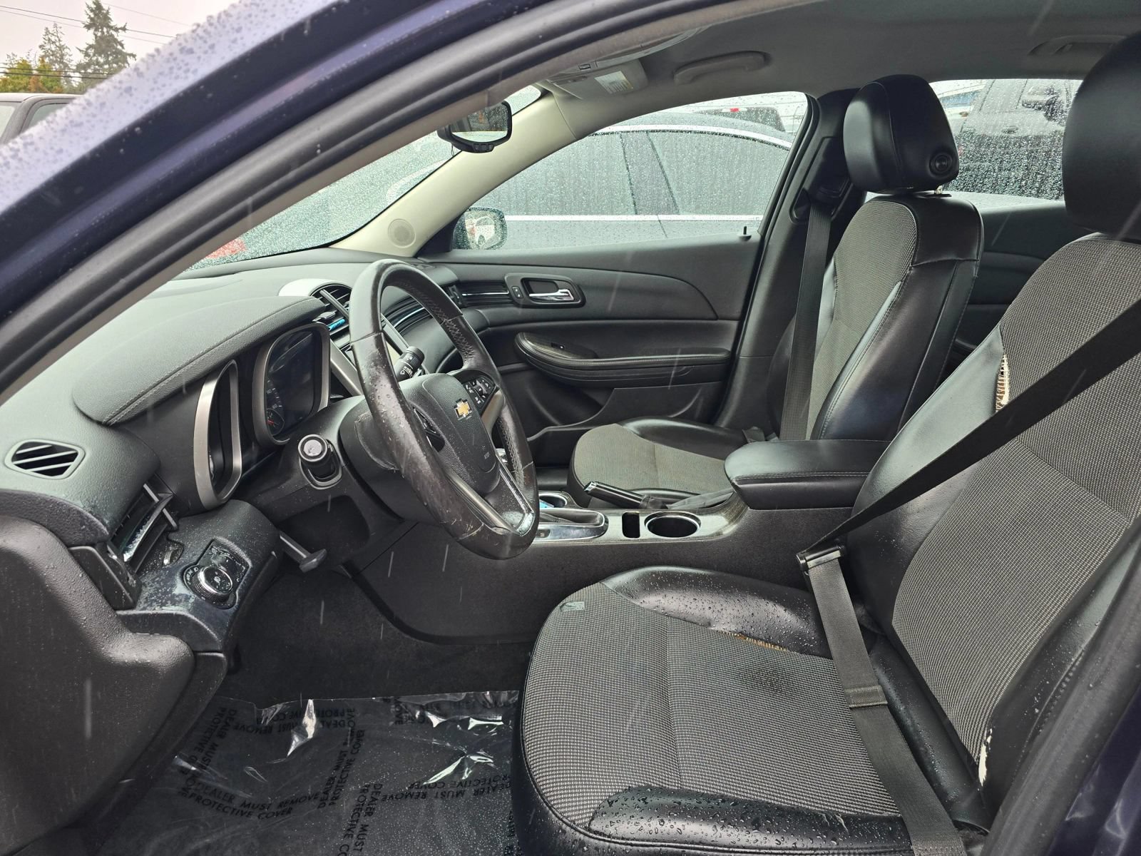 Used 2015 Chevrolet Malibu LT FWD image 20