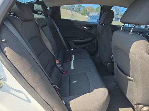 Used 2023 Chevrolet Malibu LT image 14