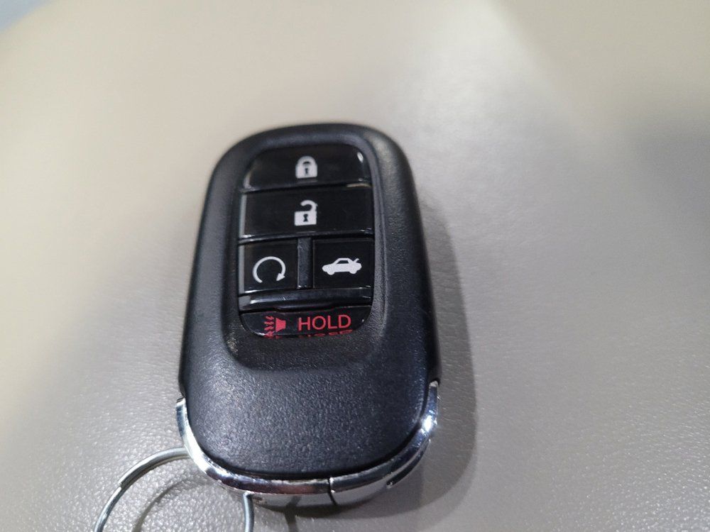Used 2023 Honda Accord LX image 32