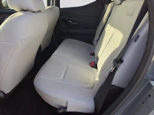 Used 2026 Hyundai Santa Cruz SEL FWD image 7