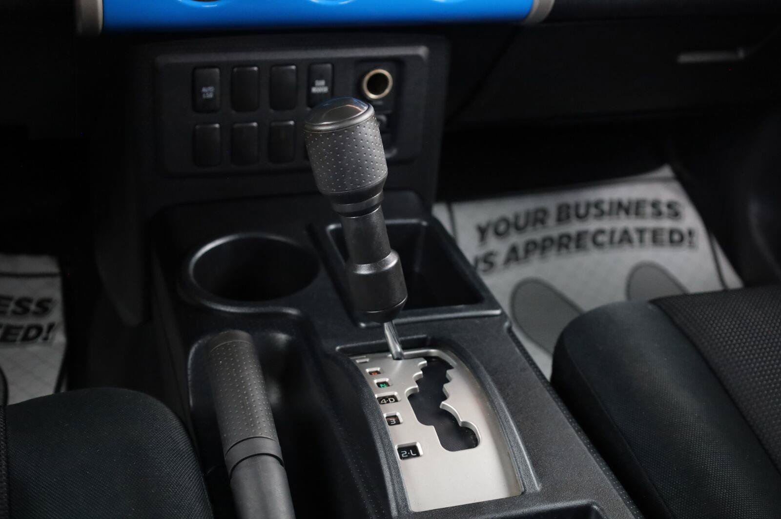 Used 2007 Toyota FJ Cruiser 2WD image 34