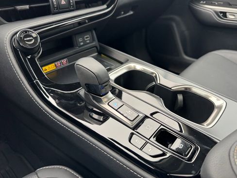 Used 2025 Lexus NX 350h 350h Premium w/ Accessory Package (2T) image 19