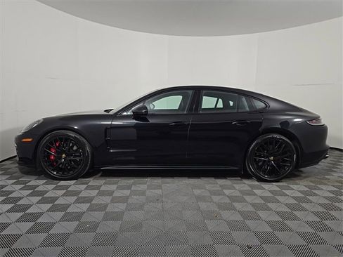 Certified 2023 Porsche Panamera GTS image 2