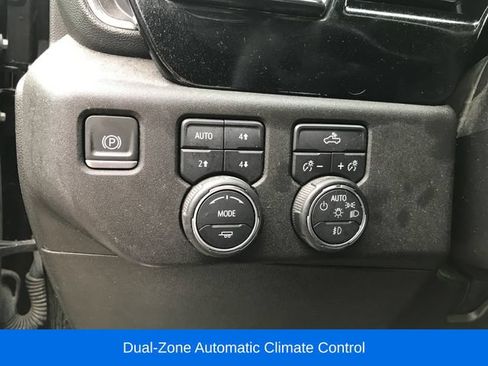 Used 2022 Chevrolet Silverado 1500 RST AWD/4WD image 10