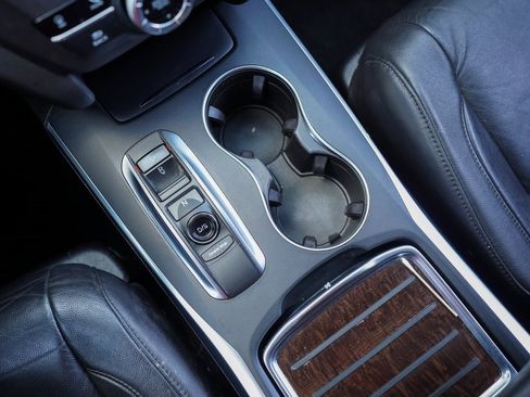 Used 2018 Acura MDX SH-AWD w/ Technology Package image 37