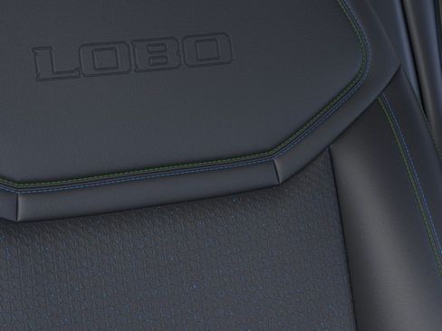 New 2026 Ford Maverick Lobo AWD/4WD image 18