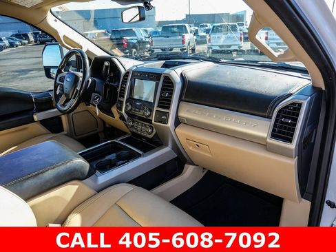 Used 2021 Ford F250 Lariat w/ Lariat Value Package AWD/4WD image 14