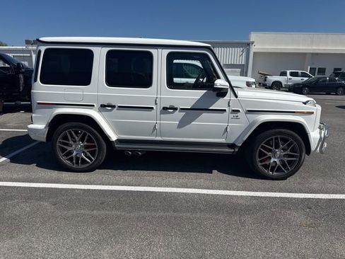 Used 2024 Mercedes-Benz G 63 AMG 4MATIC image 3