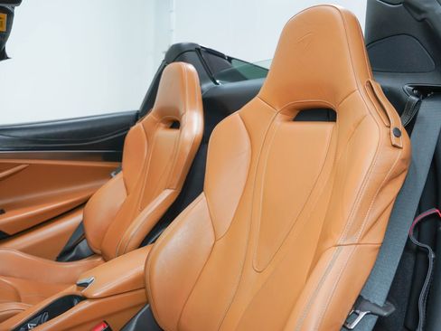Used 2020 McLaren 720S Luxury image 39