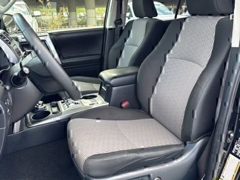 Certified 2024 Toyota 4Runner SR5 AWD/4WD image 19