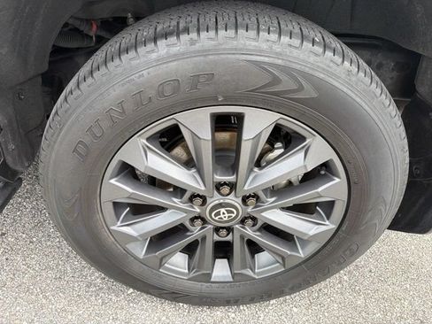 Used 2024 Toyota Land Cruiser AWD/4WD image 31