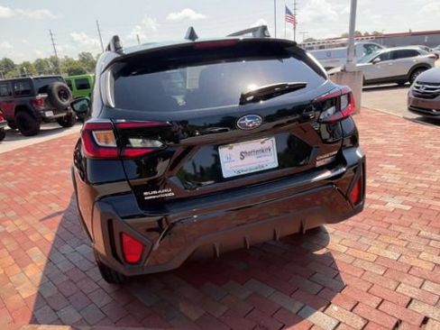 Used 2024 Subaru Crosstrek 2.0i Premium AWD/4WD image 8