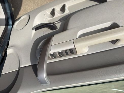 Used 2010 GMC Sierra 1500 SLE w/ Power Pack Plus image 10