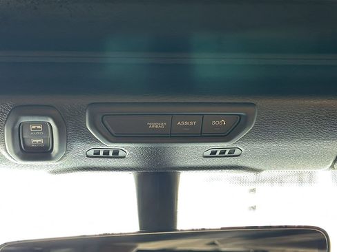 Certified 2022 Jeep Wrangler Unlimited Sahara w/ LED Lighting Group AWD/4WD image 29